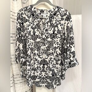 Cathy Daniels Womens Size X-Large Shirt Top Blouse Black White Floral